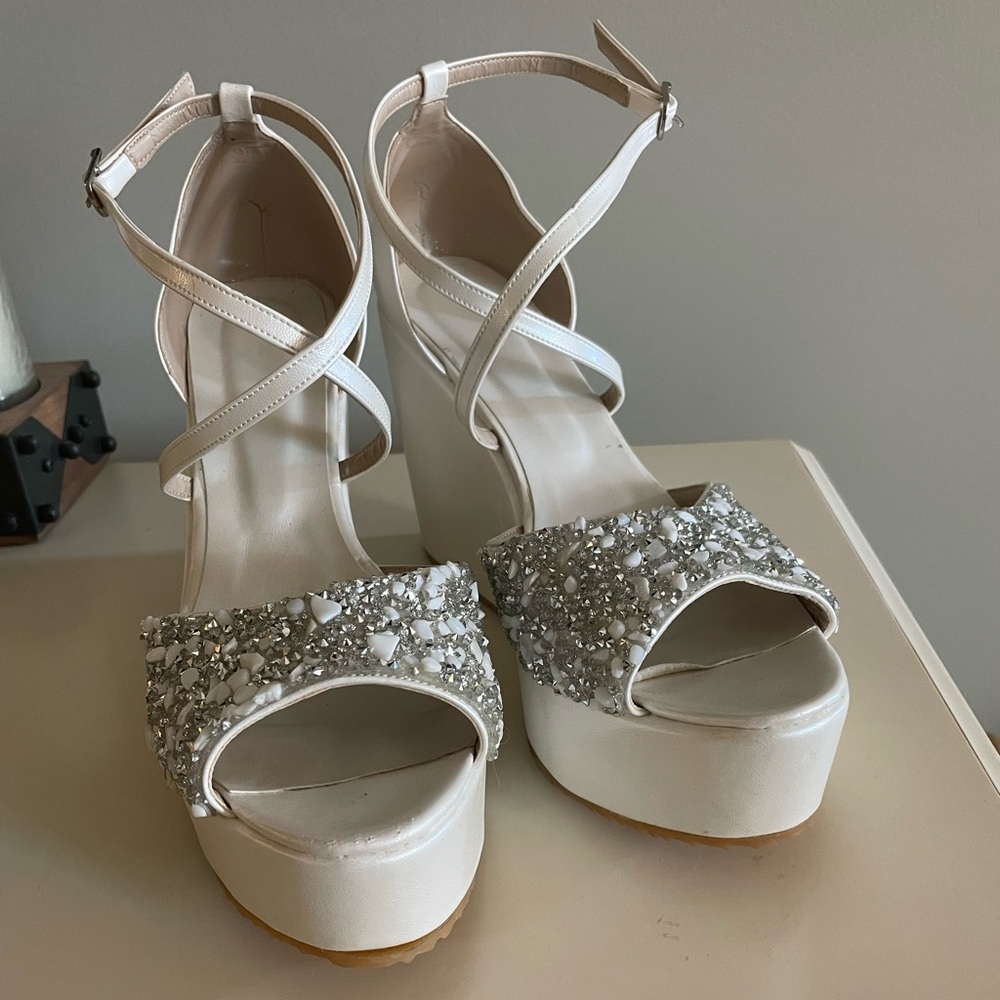 Beautiful wedding wedge platform shoes - size 10 - great condition